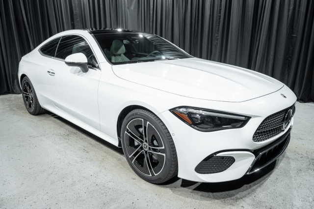 Vehicle image 2 of 23