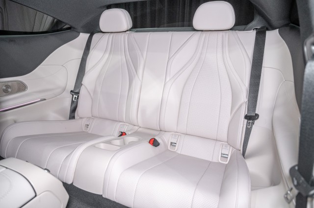 Vehicle image 13 of 23