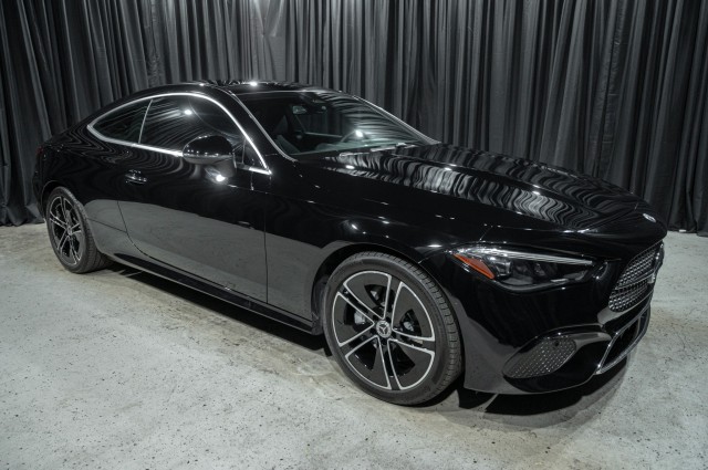 Vehicle image 3 of 23