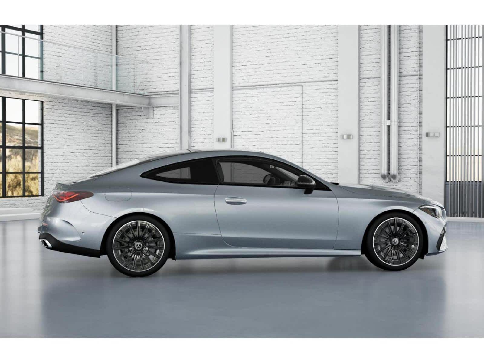 Vehicle image 18 of 41
