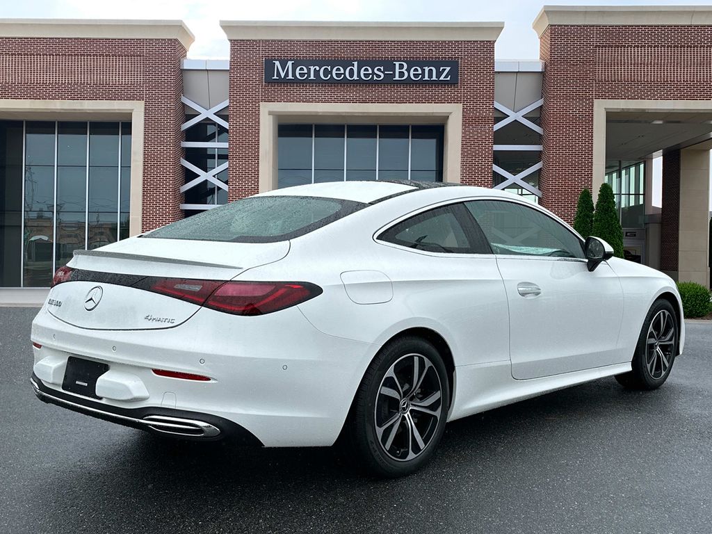 Vehicle image 5 of 30
