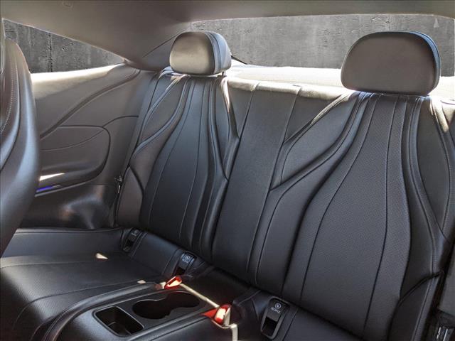 Vehicle image 14 of 16