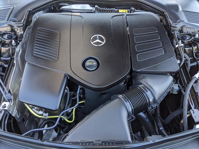 Vehicle image 15 of 16
