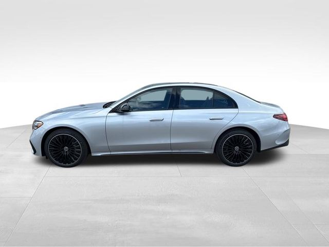 Vehicle image 3 of 17