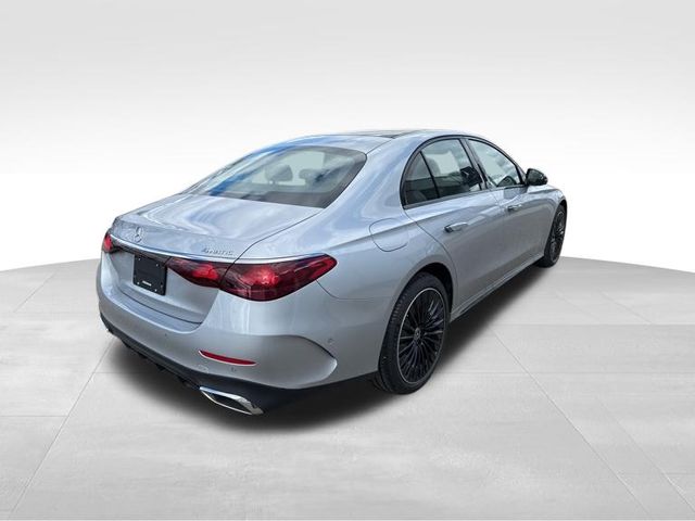 Vehicle image 6 of 17