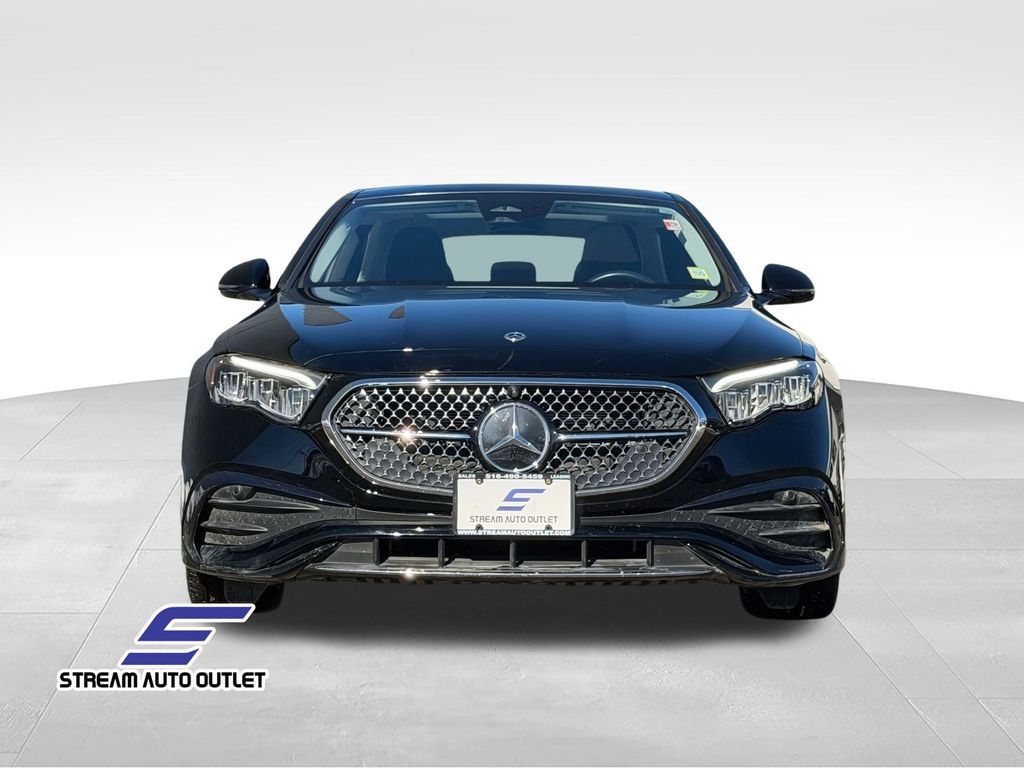 2024 Mercedes-Benz E-Class 350 Image 3 of 33