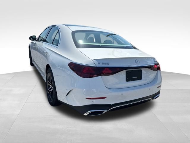 Vehicle image 3 of 16