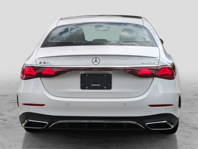 Vehicle image 7 of 35