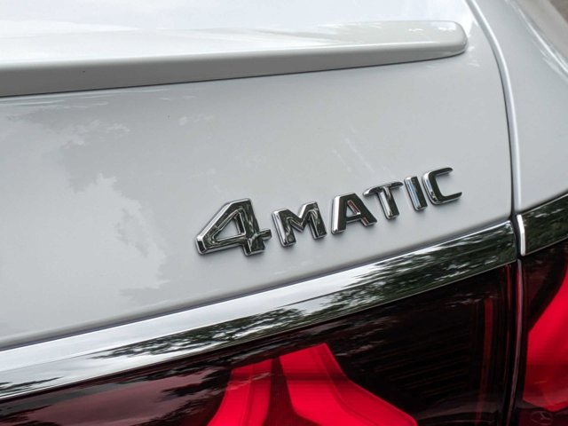 Vehicle image 31 of 35