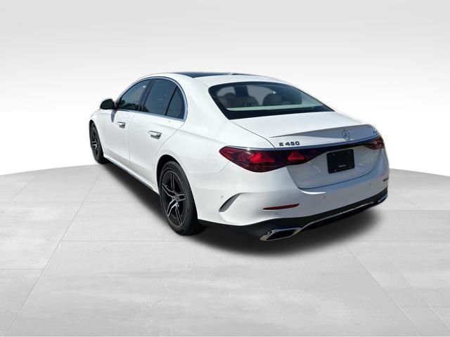 Vehicle image 3 of 16