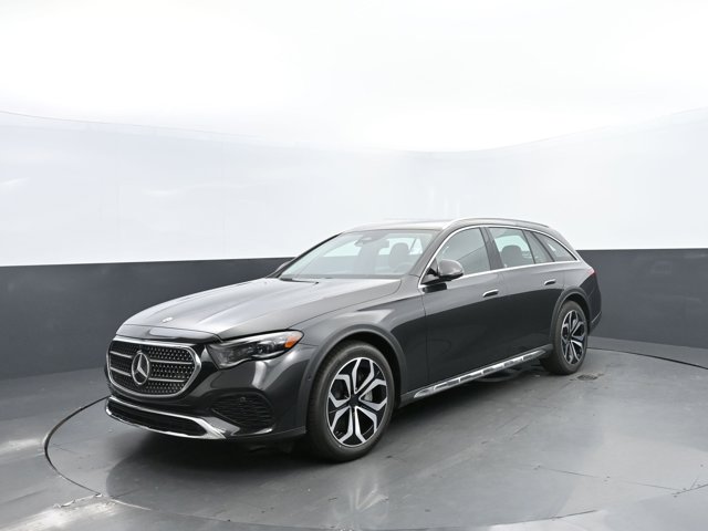 Vehicle image 1 of 43