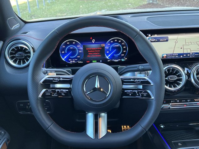 Vehicle image 17 of 37