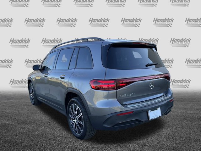 Vehicle image 8 of 37