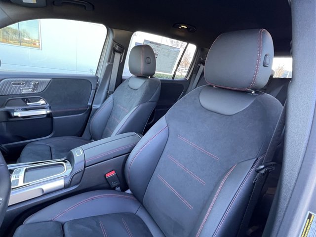 Vehicle image 14 of 37