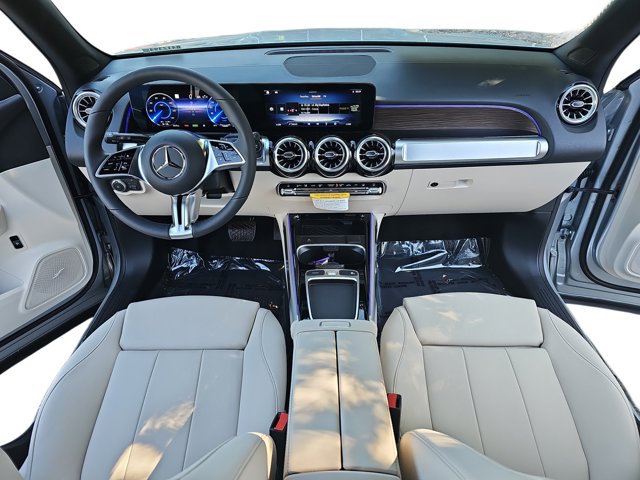 Vehicle image 9 of 38