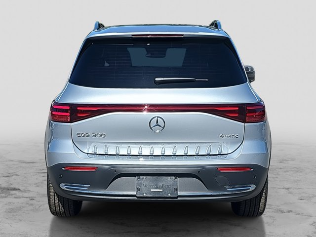 Vehicle image 6 of 38
