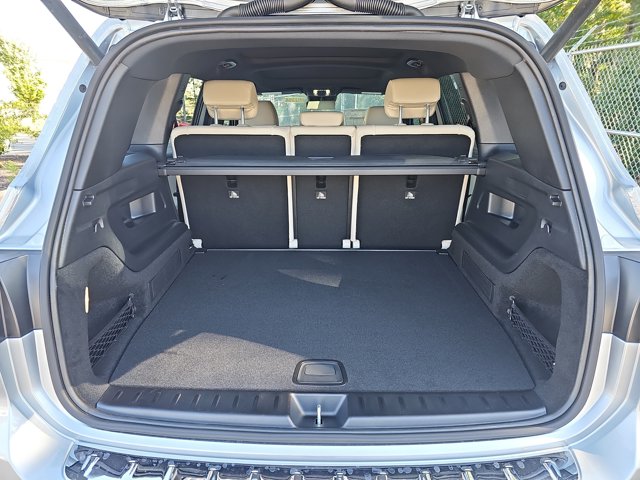 Vehicle image 12 of 38