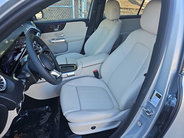 Vehicle image 15 of 38