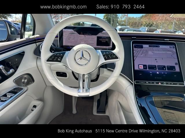 Vehicle image 21 of 46