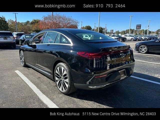 Vehicle image 10 of 46