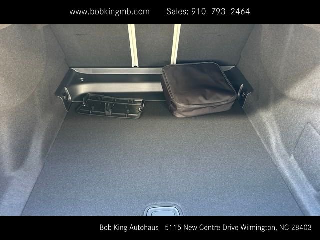 Vehicle image 34 of 46