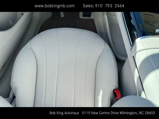 Vehicle image 22 of 46