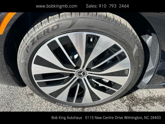 Vehicle image 15 of 46