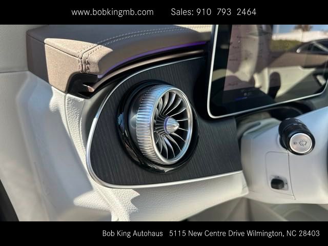 Vehicle image 24 of 46