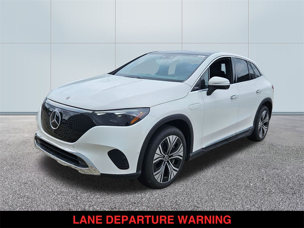 Vehicle image 1 of 21