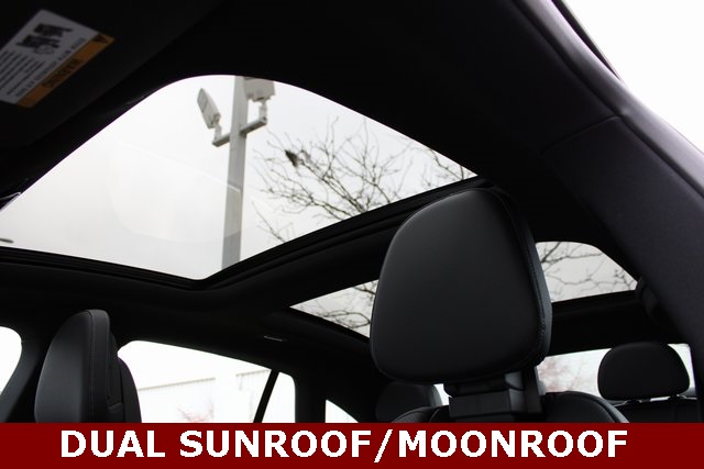 Vehicle image 18 of 39