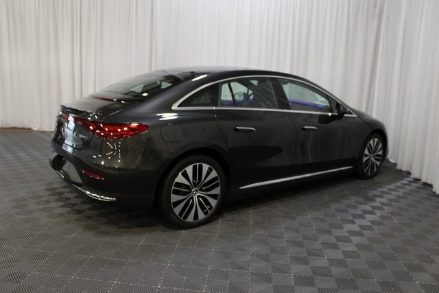 Vehicle image 7 of 39