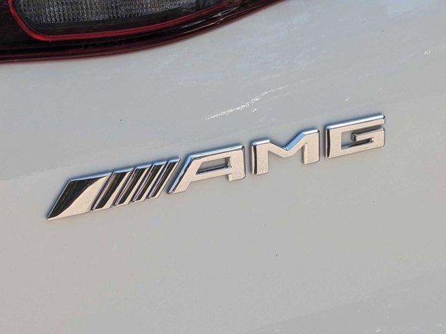 Vehicle image 36 of 39