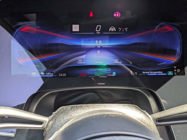 Vehicle image 10 of 39
