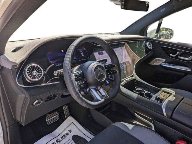Vehicle image 9 of 39