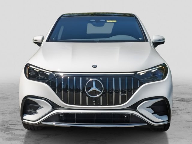Vehicle image 2 of 39