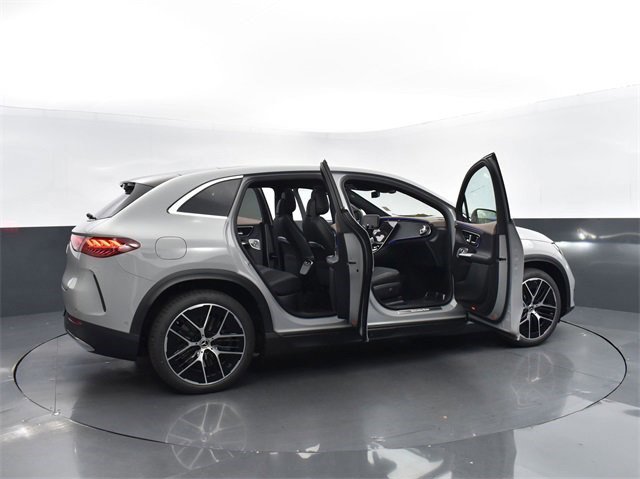 Vehicle image 43 of 43