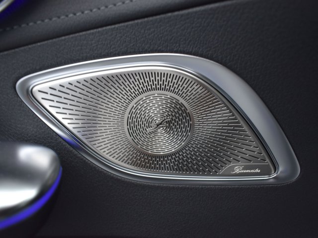 Vehicle image 28 of 43