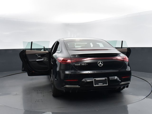 Vehicle image 17 of 43