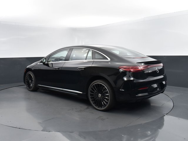 Vehicle image 16 of 43