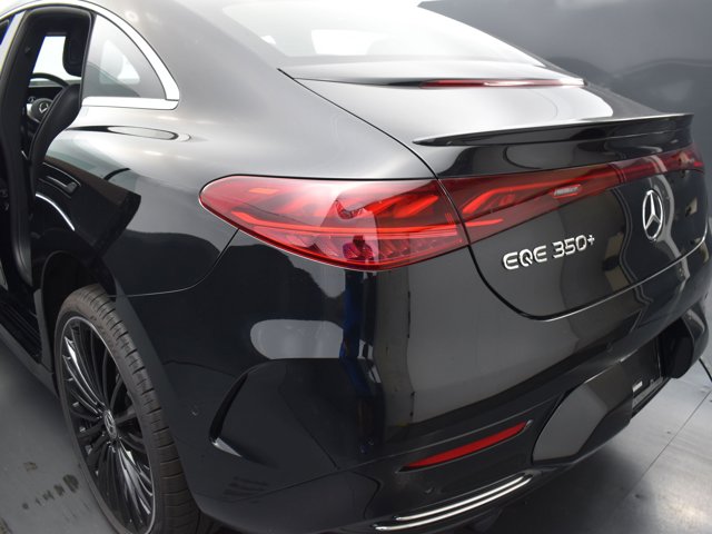 Vehicle image 12 of 43