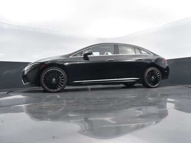 Vehicle image 3 of 43