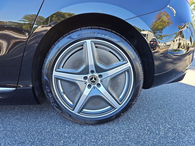Vehicle image 34 of 37