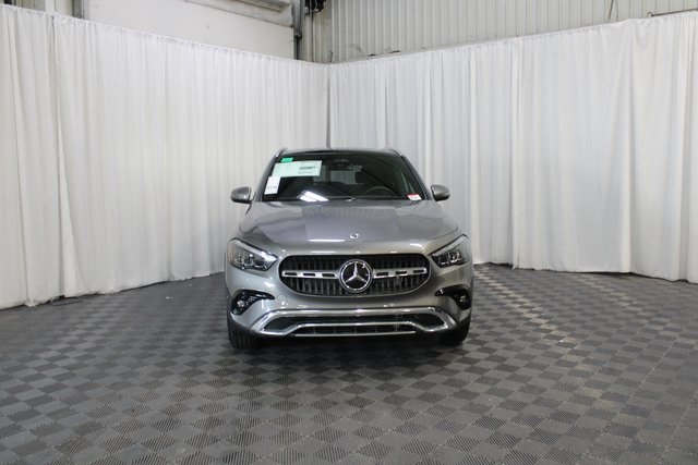 Vehicle image 7 of 31