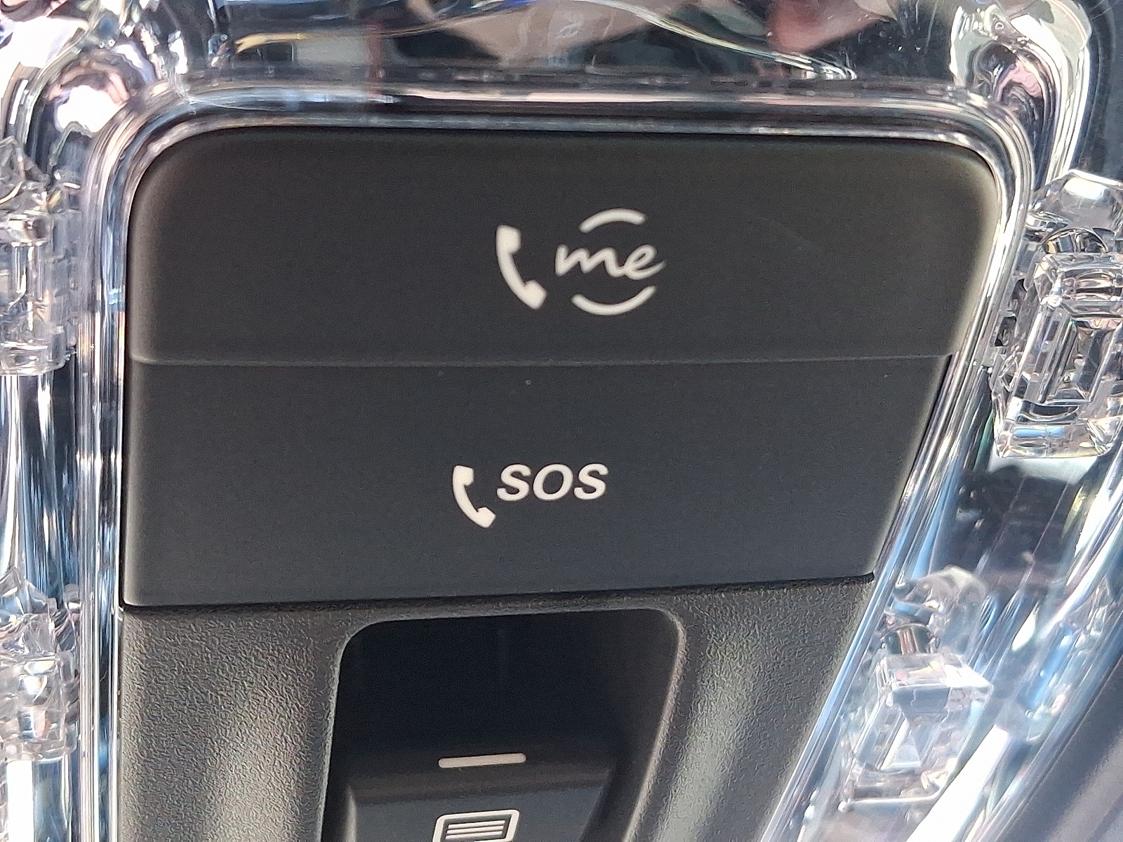 Vehicle image 23 of 29