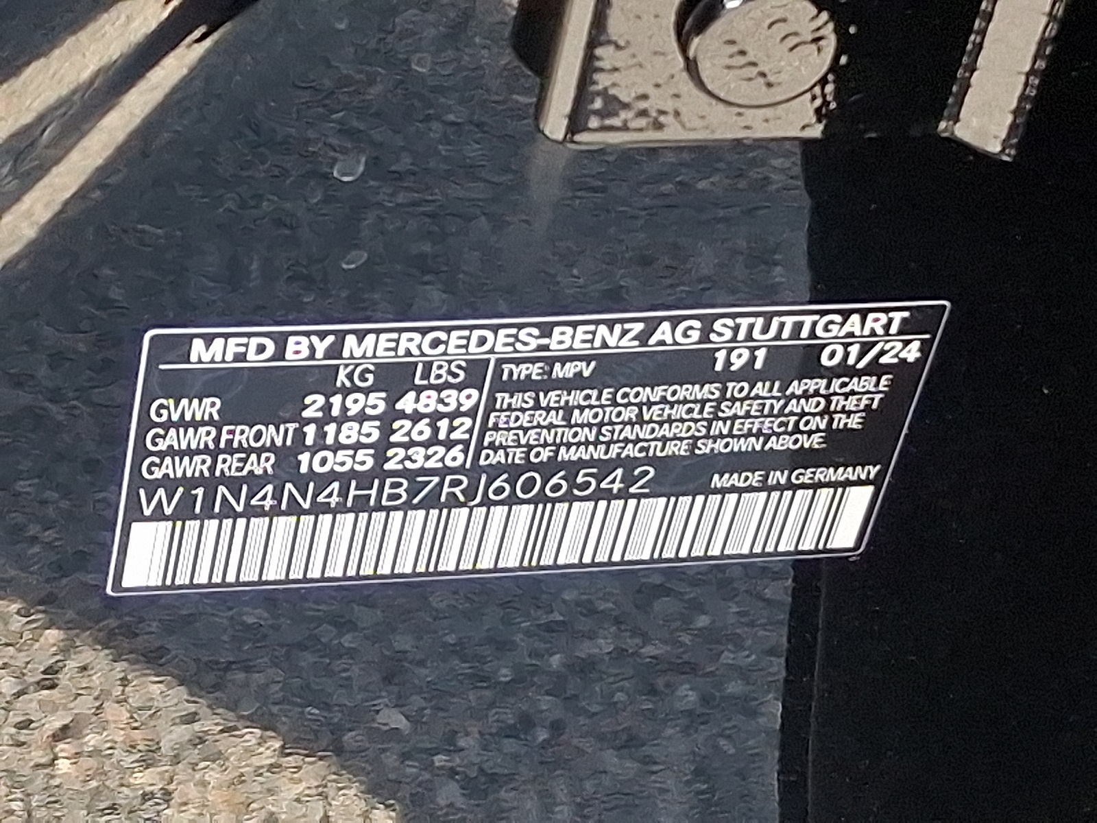 Vehicle image 24 of 29