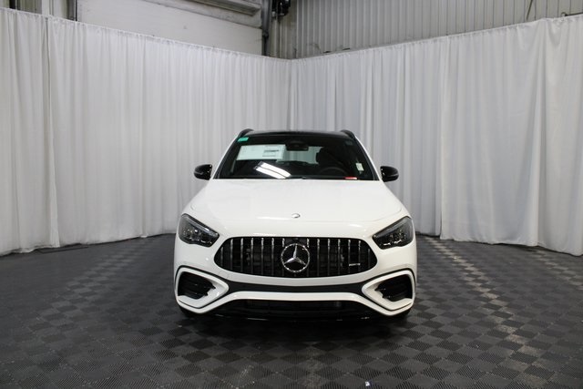 Vehicle image 32 of 34