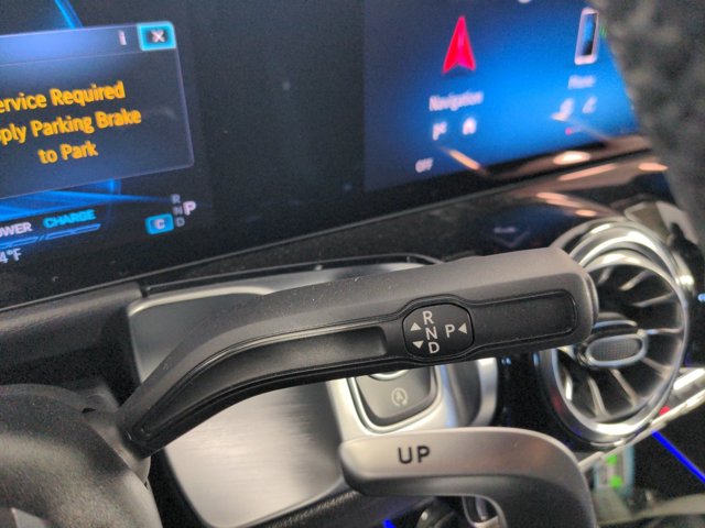 Vehicle image 12 of 25