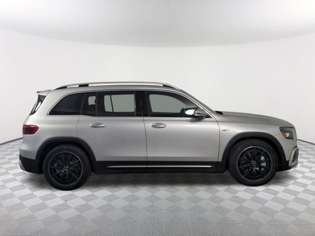 Vehicle image 3 of 25