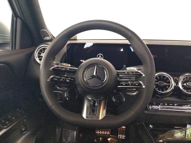 Vehicle image 11 of 25