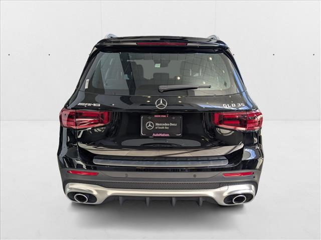 Vehicle image 5 of 20